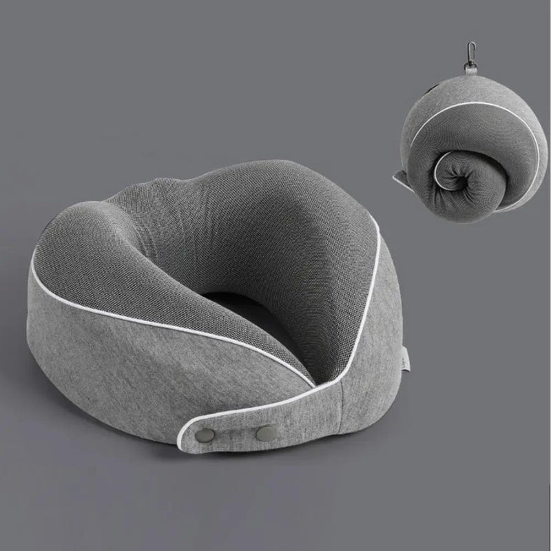 coussin de voyage compact et pratique