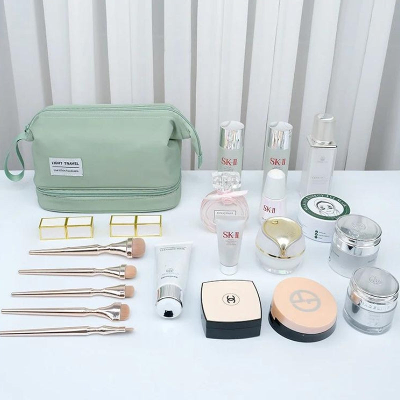 étui de voyage pour produits de beauté femme