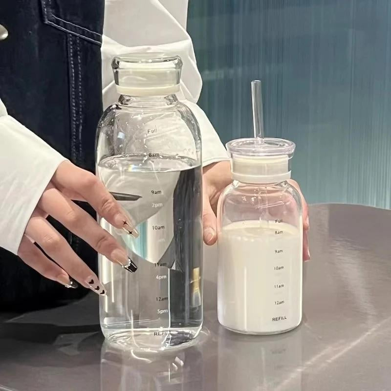 Bouteille D'eau en Verre avec Paille - vue 7