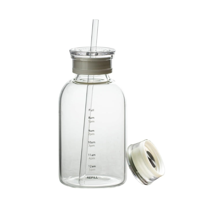 bouteille avec paille