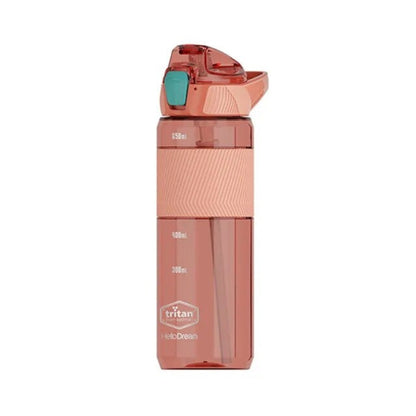 gourde d'eau avec paille