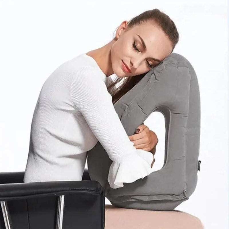 oreiller gonflable pour confort en avion