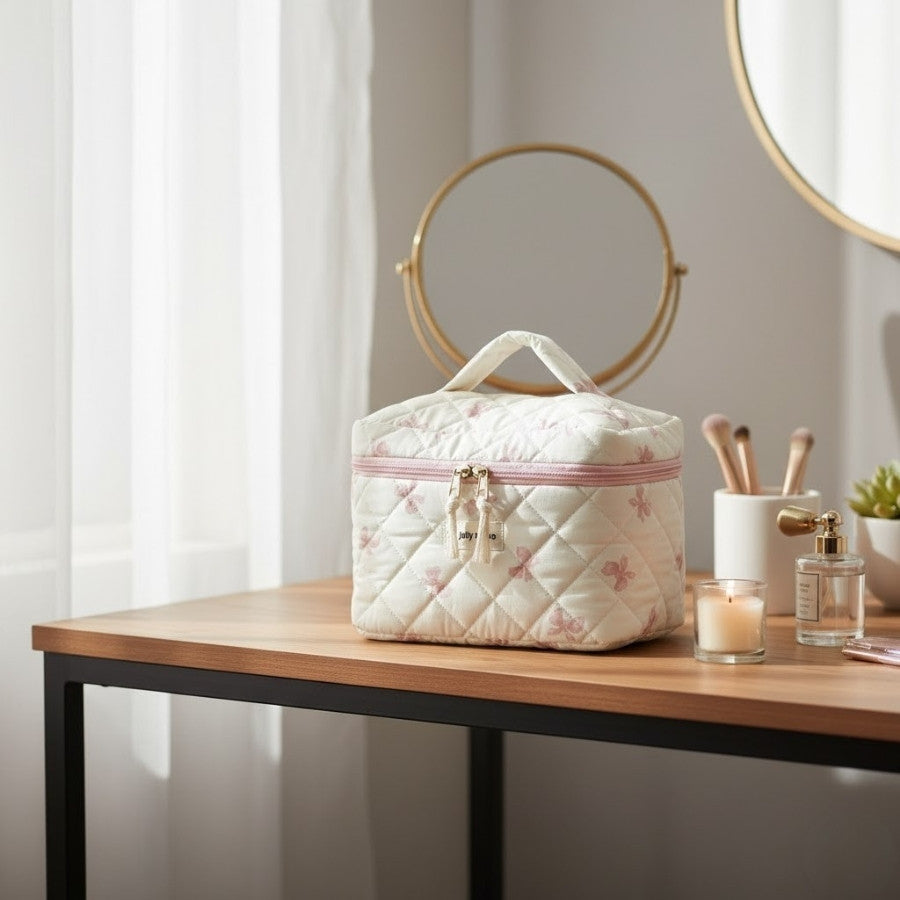 PETALIA – Vanity matelassé ivoire à nœuds roses : vue complémentaire
